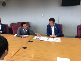 県議会傍聴 (4).jpg