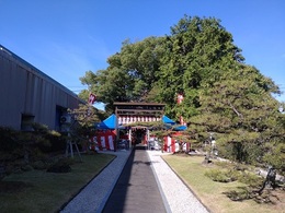 合槌稲荷秋の祭礼.JPG