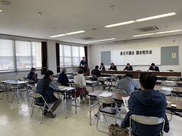 議会報告会3班写真 (2).jpg