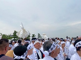 御樋代木奉迎送行事 (2).jpg