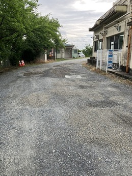 光陵幼稚園路砂利入れ完了 (6).jpg